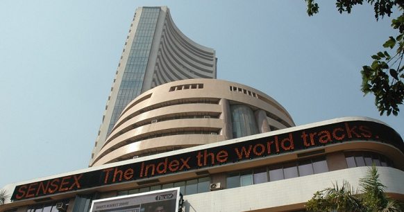 Indian stocks continues to slide on political woes "BSE Building"