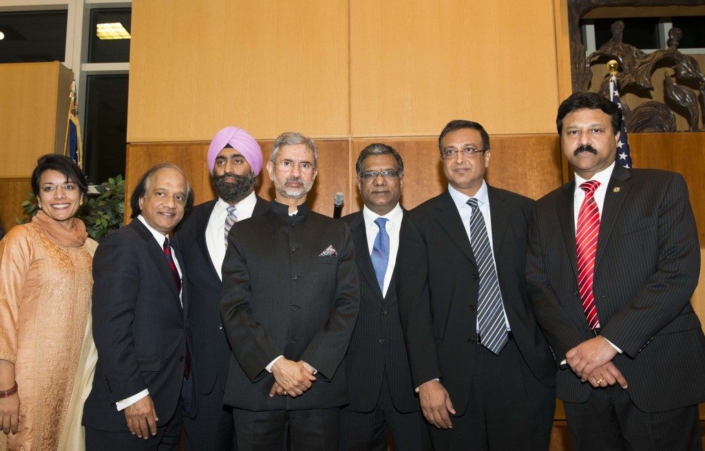 Ambassador S. Jaishankar (center) poses for picture with Indian American leaders at a reception given in honor of the Indian envoy in Potomac, MD, on Saturday.