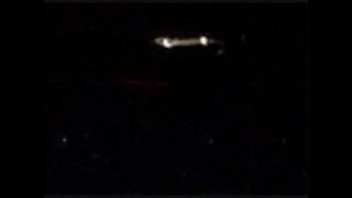 Did NASA astronaut Scott Kelly on board ISS send image of an UFO?