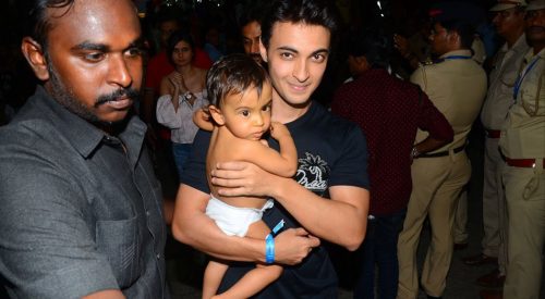 Salman Khan’s nephew Ahil looks adorable in Justin Bieber’s concert pics