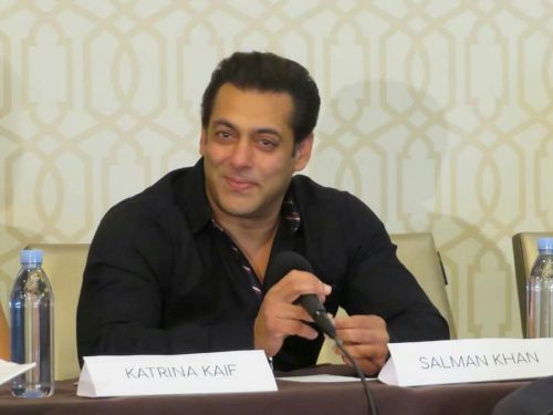 Indian actor Salman Khan addresses a press conference on the eve of his mega show, â€˜Dabangg Reloadedâ€™, in Washington, DC.