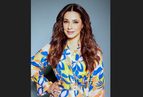 Neelam Kothari Soni adds glitter to CRY 2023 gala series