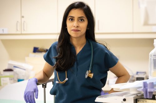 Indian American gastroenterologist links hemorrhoids to cellphone use in bathrooms