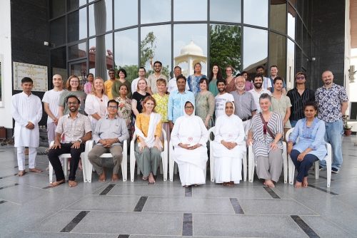With support from Dr. Jasvant Modi, global students experience the Jain way of life in India Participants from more than 12 countries gather at Jain Vishwa Bharati in Ladnun, Rajasthan, for a three-week immersive program exploring the Jain way of life.