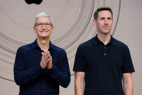Tim Cook Apple CEO