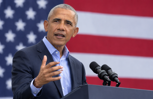 Obama attacks Trump